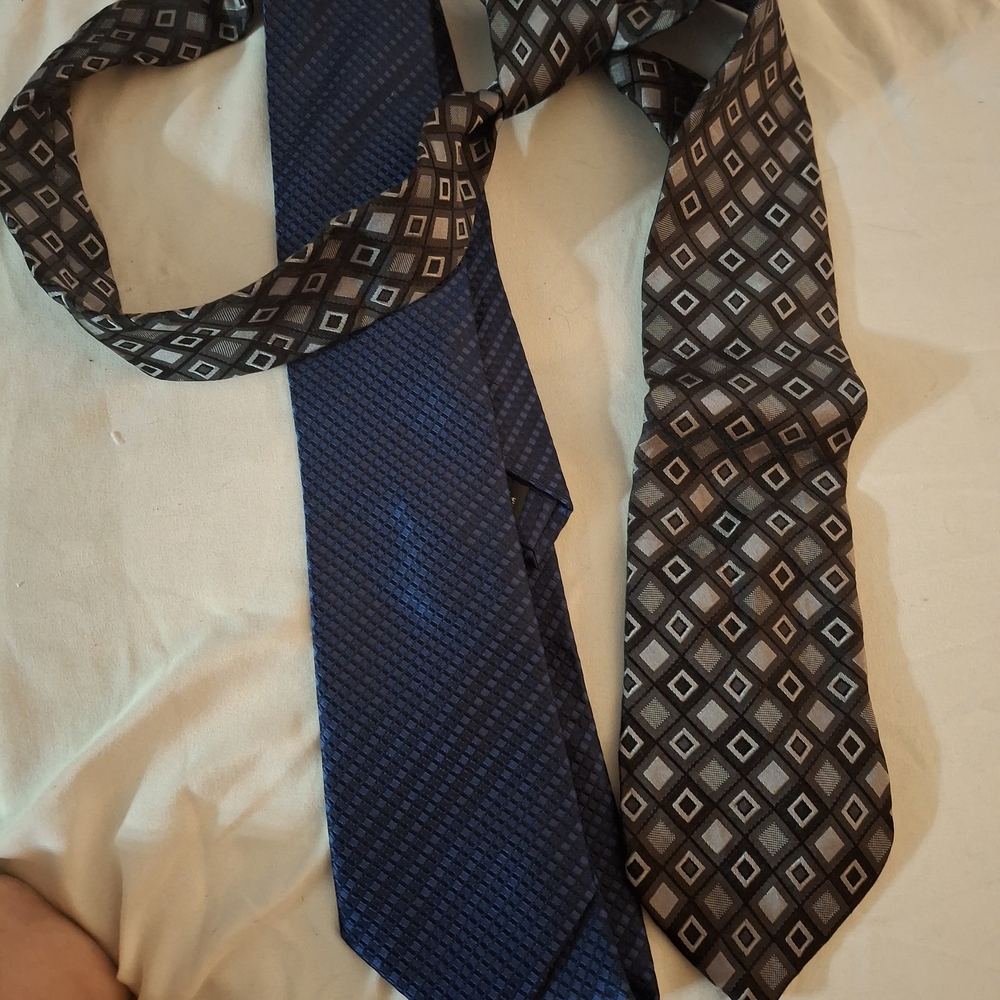 Calvin Klein Blue and Gray Ties Set